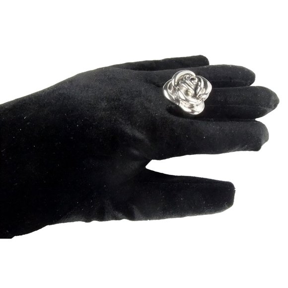 Vintage Jewelry - Sterling Silver Rose Ring -  Size 8 1/4